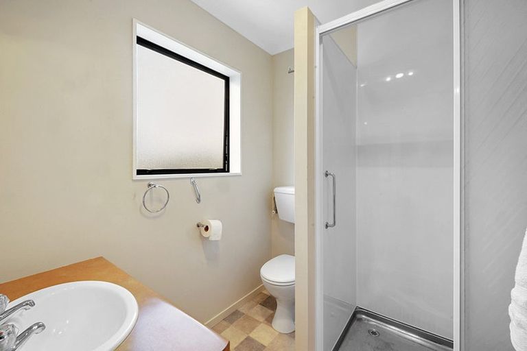 Photo of property in 26 Frank Wilson Terrace, Welbourn, New Plymouth, 4312