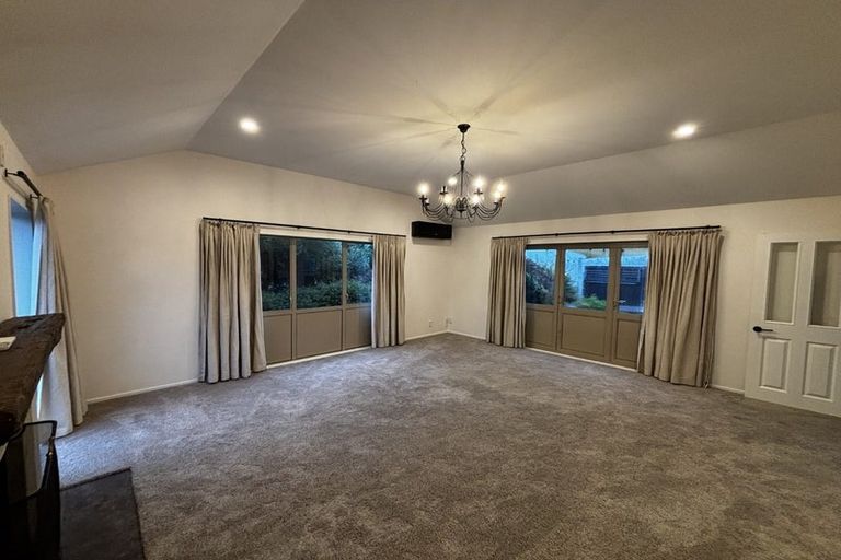 Photo of property in 361 Tukapa Street, Hurdon, New Plymouth, 4310