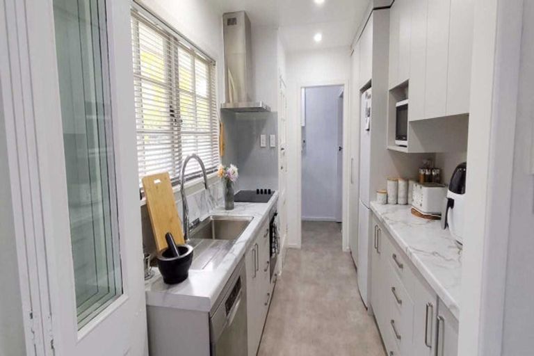 Photo of property in 180 Milson Line, Milson, Palmerston North, 4414