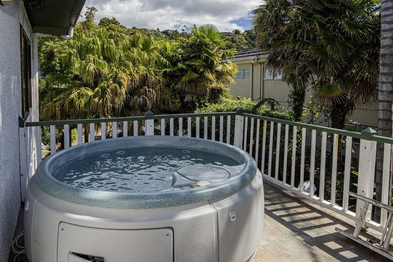 Photo of property in 27 Selwyn Road, Paihia, 0200