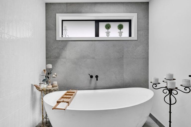 Photo of property in 74a Pembroke Road, Stratford, 4332