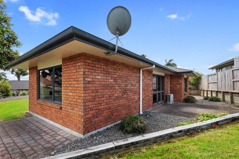 Photo of property in 22 Arrowfield Drive, Pyes Pa, Tauranga, 3112