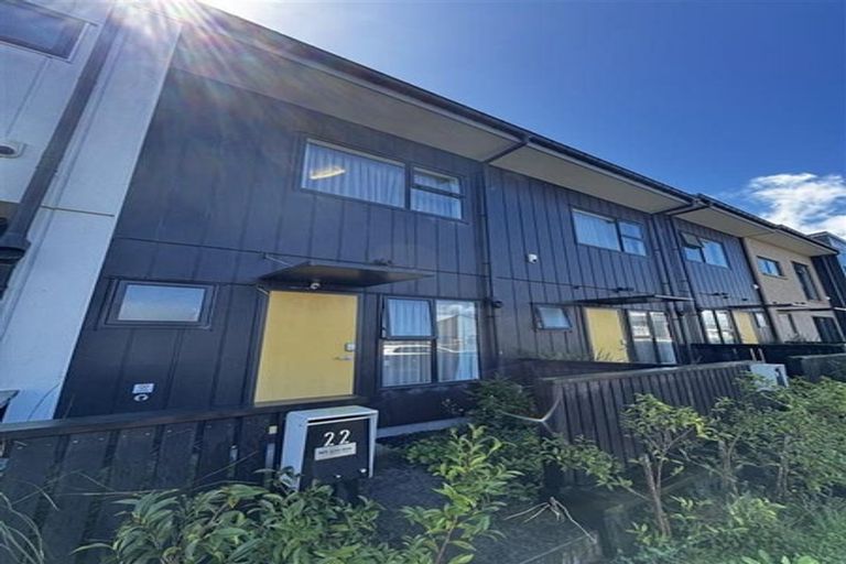 Photo of property in 22 Manarini Road, Westgate, Auckland, 0614