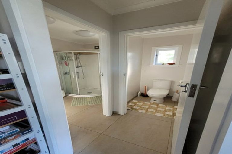 Photo of property in 55 Rolleston Street, Mount Cook, Wellington, 6021