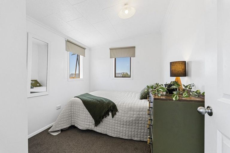 Photo of property in 141 Lemon Street, Strandon, New Plymouth, 4312