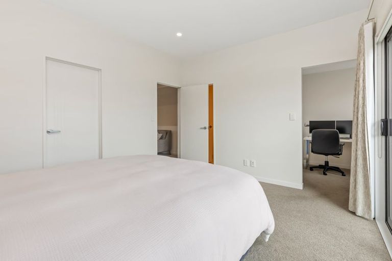 Photo of property in 10b Nellie Drive, Kumeu, 0810