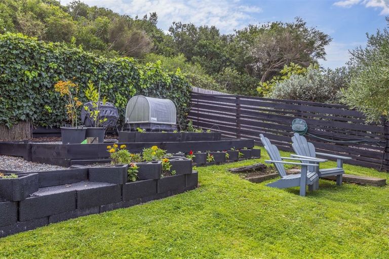 Photo of property in 50 Spinnaker Drive, Whitby, Porirua, 5024