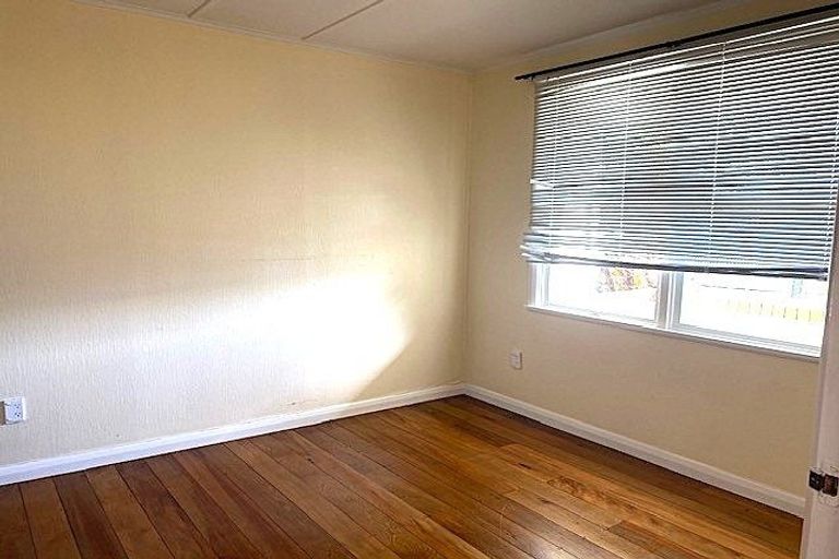 Photo of property in 25-35 Butler Street, Naenae, Lower Hutt, 5011