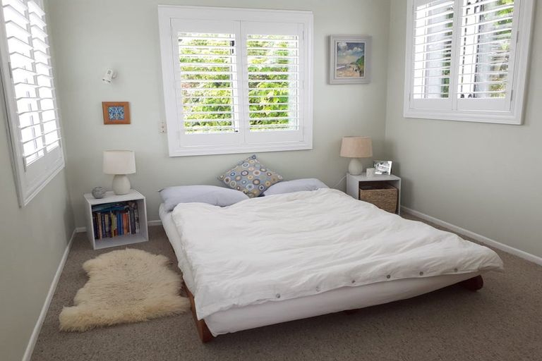 Photo of property in 24 Uenuku Avenue, Raglan, 3225