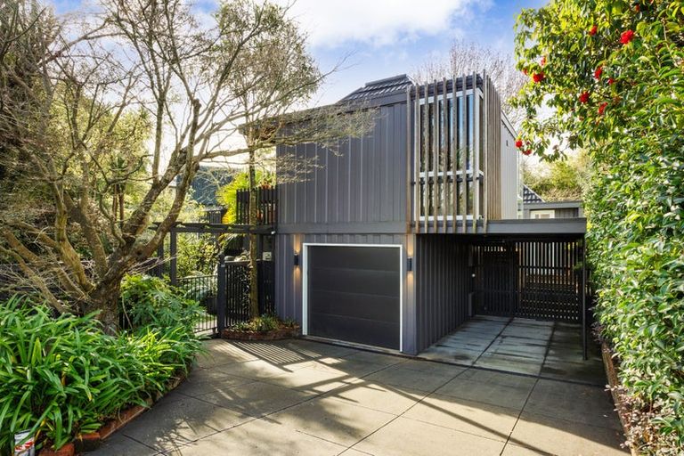 Photo of property in 161 Victoria Avenue, Hokowhitu, Palmerston North, 4410