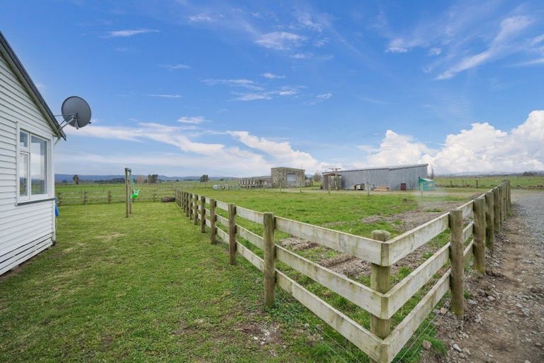 Photo of property in 565 Otautau Wreys Bush Road, Waikoura, Otautau, 9689