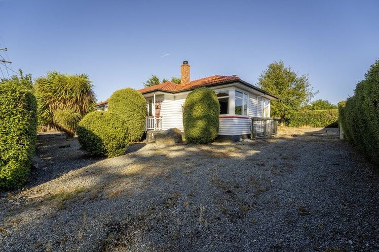 Photo of property in 2 Hughes Street, Waimate, 7924
