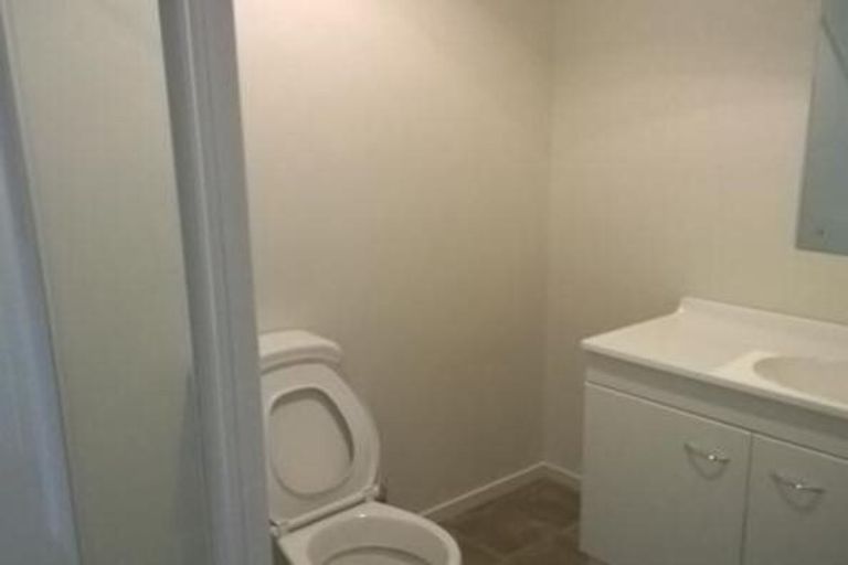 Photo of property in 92b Peverel Street, Riccarton, Christchurch, 8041