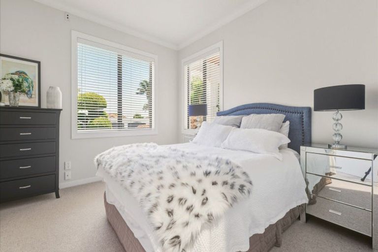 Photo of property in 15 Saint Clair Place, Papamoa Beach, Papamoa, 3118