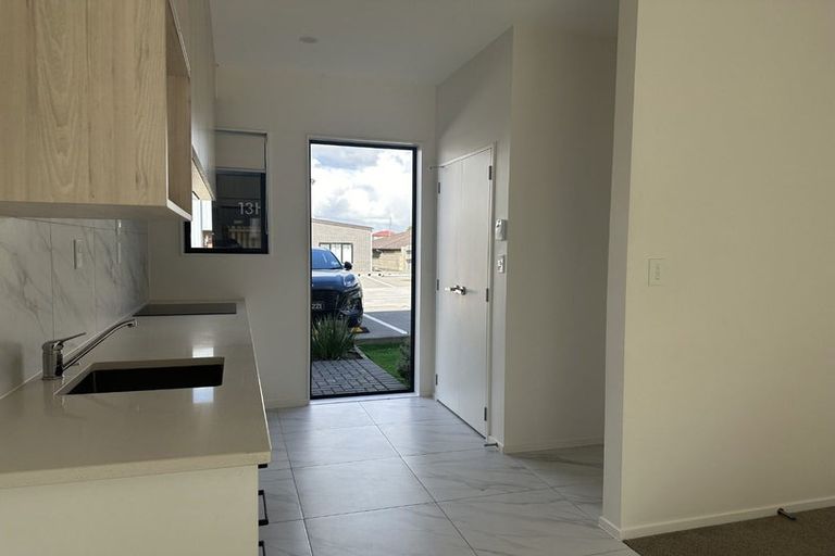Photo of property in 13 Hari Place, Favona, Auckland, 2024