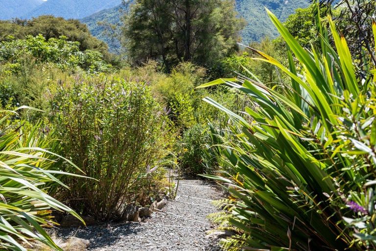 Photo of property in 67 Korimako Rise, Havelock, Picton, 7281