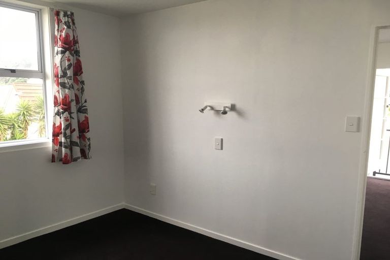 Photo of property in 127u6 Queens Drive, Lyall Bay, Wellington, 6022