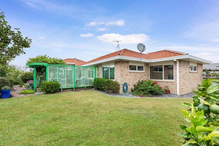 Photo of property in 19 Loveridge Place, Morrinsville, 3300
