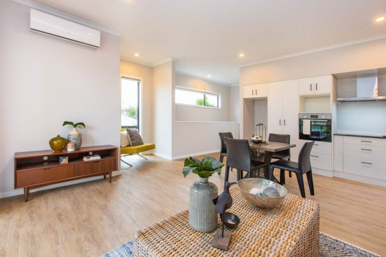 Photo of property in 14u3 Abbotsford Street, Whitiora, Hamilton, 3200