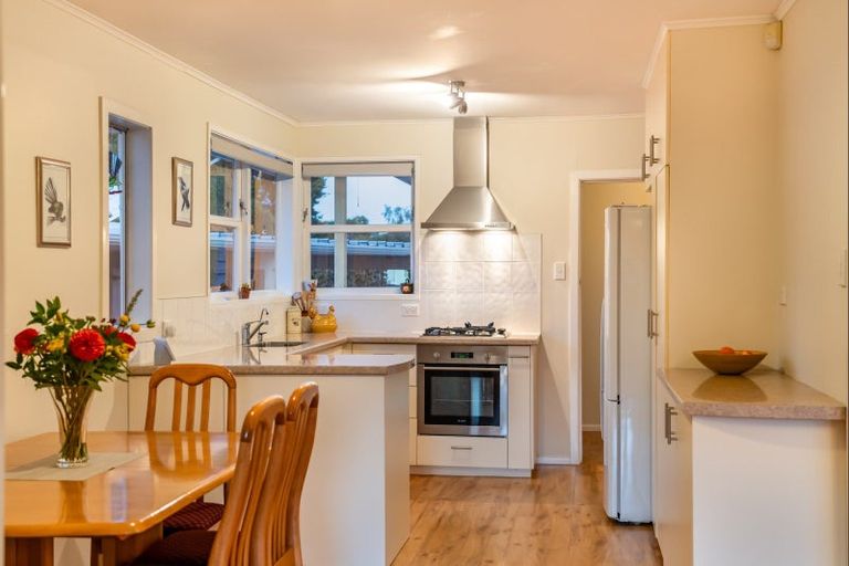 Photo of property in 7 Moehau Grove, Trentham, Upper Hutt, 5018