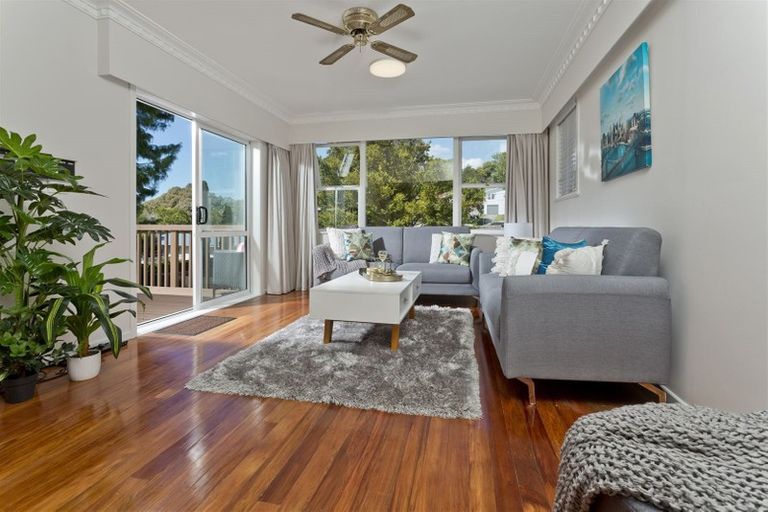 Photo of property in 37 Orion Place, Hillcrest, Auckland, 0627