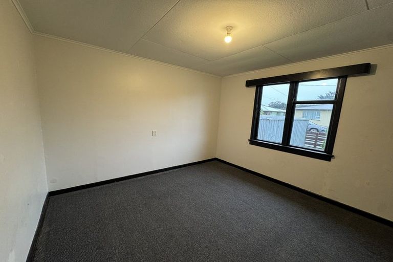 Photo of property in 23 Fraser Street, Waikiwi, Invercargill, 9810