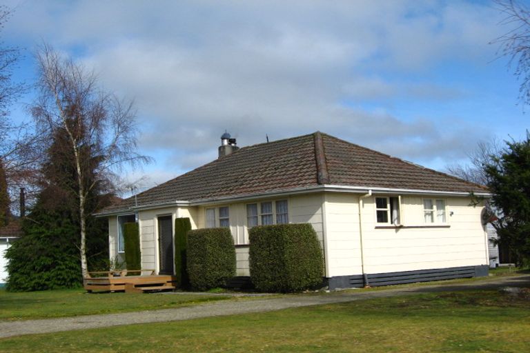 Photo of property in 12 Plaskett Street, Reefton, 7830