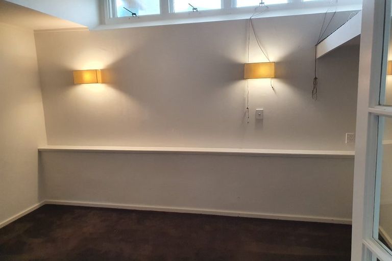 Photo of property in 3/25 Farm Road, Northland, Wellington, 6012