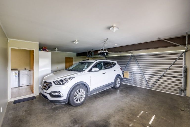 Photo of property in 41 Churchill Drive, Taradale, Napier, 4112