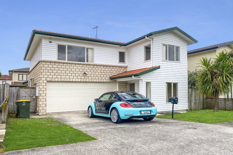 Photo of property in 9 Maypark Crescent, Flat Bush, Auckland, 2016