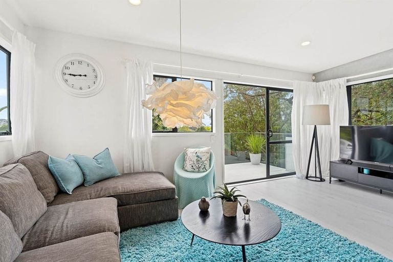 Photo of property in 120a Awaruku Road, Torbay, Auckland, 0630