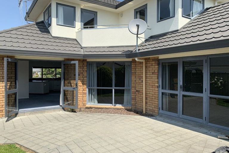 Photo of property in 11 Mcilwaine Place, Marton, 4710