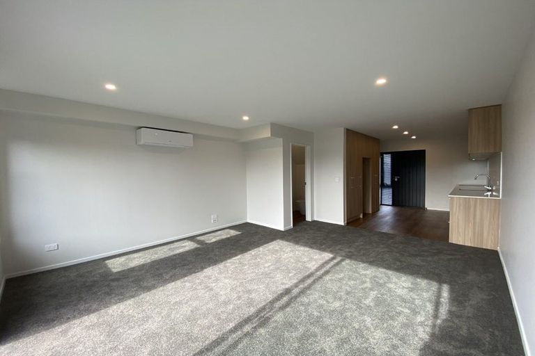 Photo of property in 6/66 Metcalfe Road, Ranui, Auckland, 0612