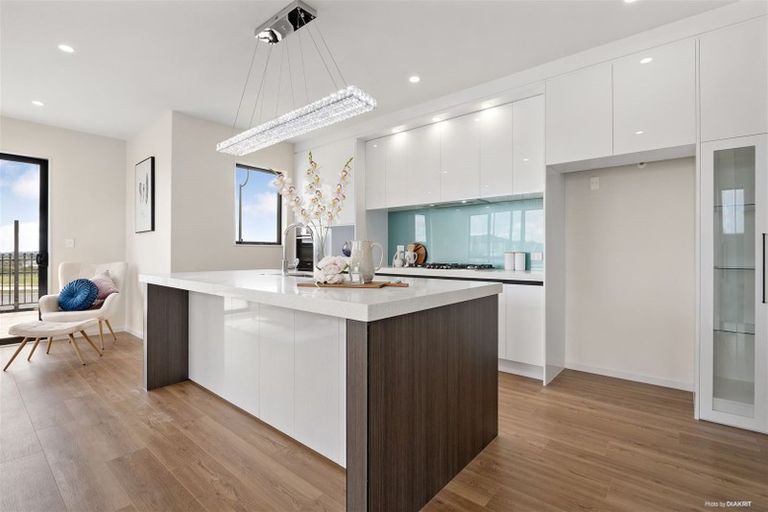 Photo of property in 84 Charlestown Drive, Flat Bush, Auckland, 2019