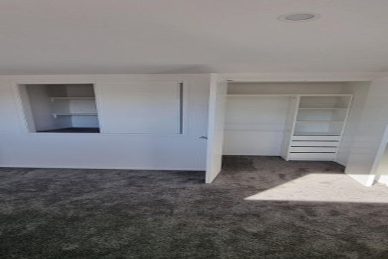 Photo of property in 1/81 Kervil Avenue, Te Atatu Peninsula, Auckland, 0610