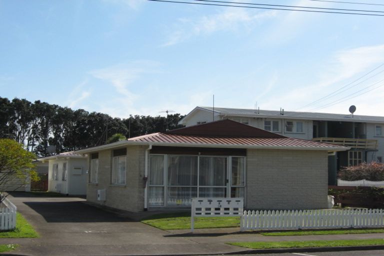 Photo of property in 1/36 Hine Street, New Plymouth, 4310