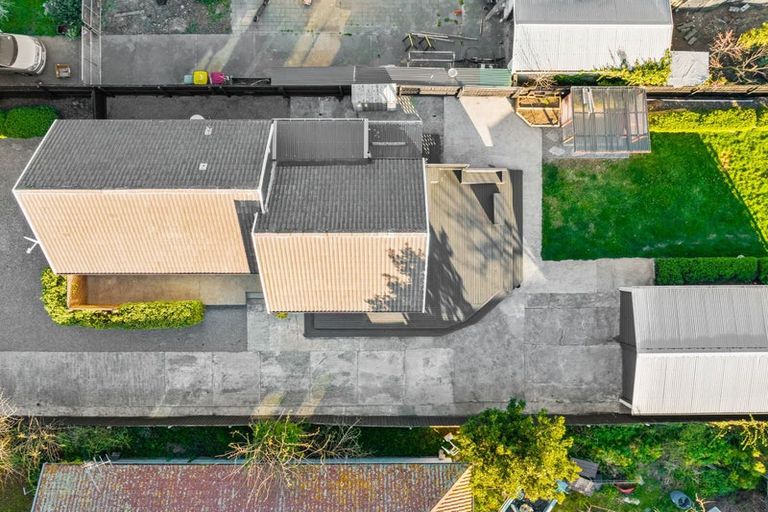 Photo of property in 301 Hendersons Road, Hoon Hay, Christchurch, 8025