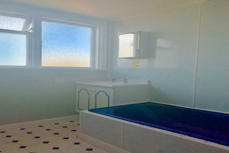 Photo of property in 11 Lincoln Street, Halfway Bush, Dunedin, 9010