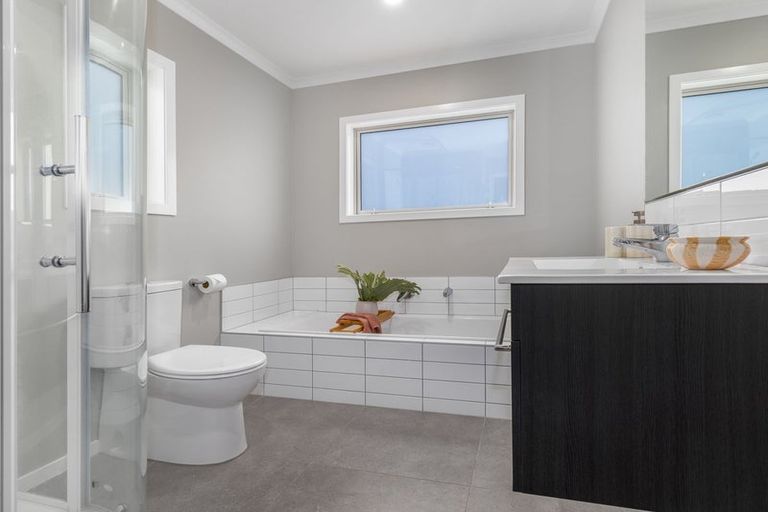 Photo of property in 11 Maury Place, Foxton, 4814