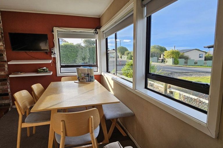 Photo of property in 7 Kowhai Street, Kaka Point, Balclutha, 9271