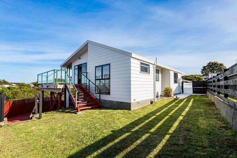 Photo of property in 280 Maungaraki Road, Maungaraki, Lower Hutt, 5010
