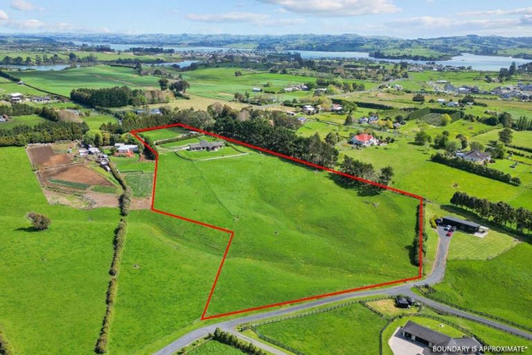 Photo of property in 205 Clarks Beach Road, Clarks Beach, Pukekohe, 2679