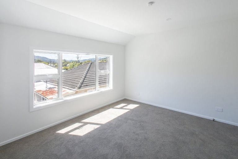 Photo of property in 82 Main Road, Wainuiomata, Lower Hutt, 5014