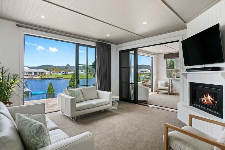 Photo of property in 137 Motu Capri, Pauanui, Hikuai, 3579