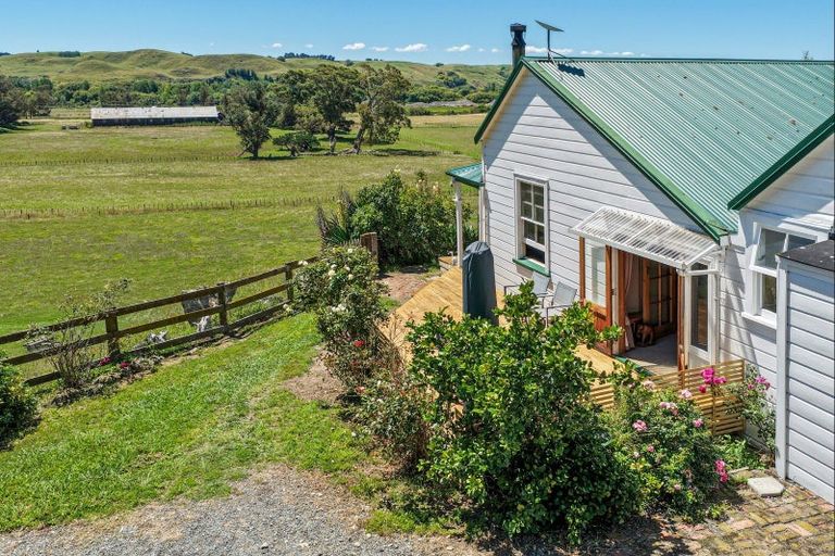 Photo of property in 3439 State Highway 50, Maraekakaho, Hastings, 4171