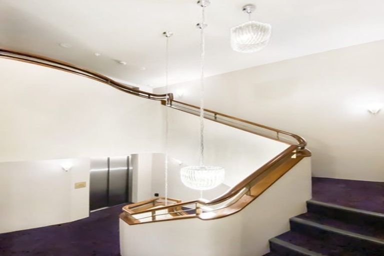 Photo of property in 207/3u Roxburgh Street, Mount Victoria, Wellington, 6011