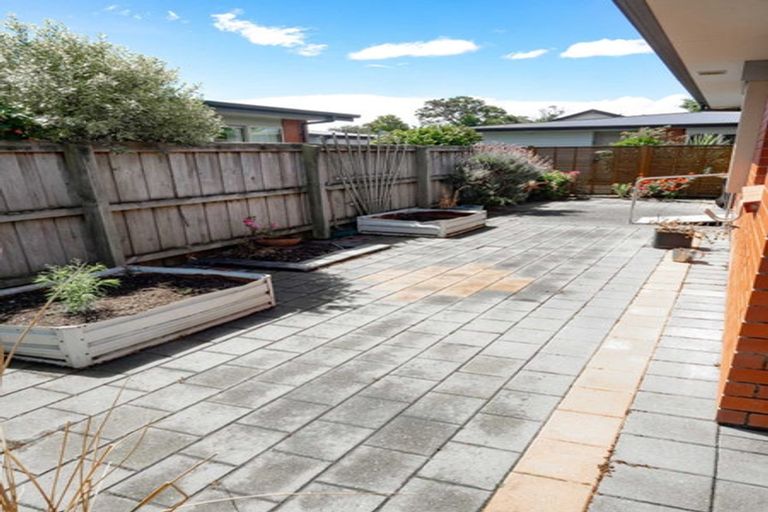Photo of property in 11/25 Tilford Street, Woolston, Christchurch, 8062