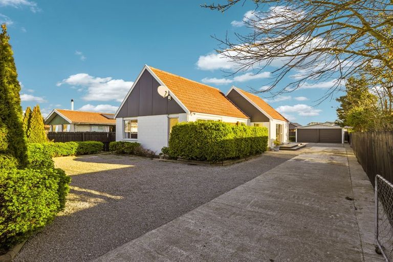 Photo of property in 301 Hendersons Road, Hoon Hay, Christchurch, 8025