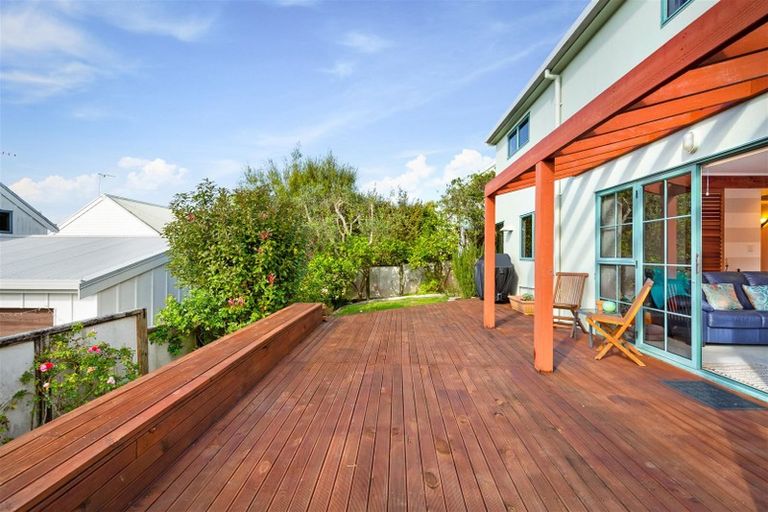 Photo of property in 11/485 Don Buck Road, Massey, Auckland, 0614