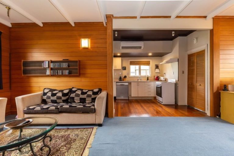 Photo of property in 184 Selwyn Street, Spreydon, Christchurch, 8024